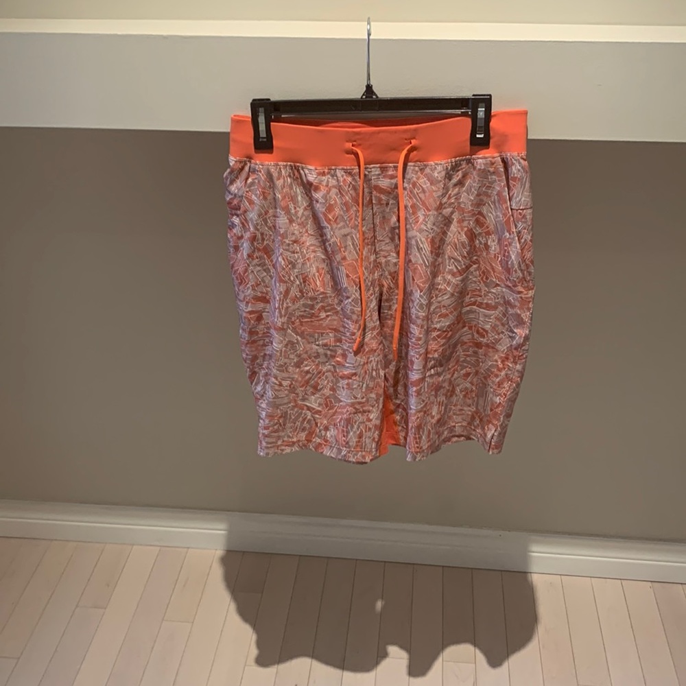 lululemon athletica Men’s Athletic Shorts — Coral Orange Pattern